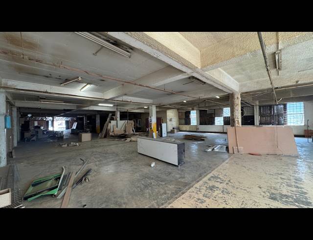 2,800M² WAREHOUSE TO LET IN KEW